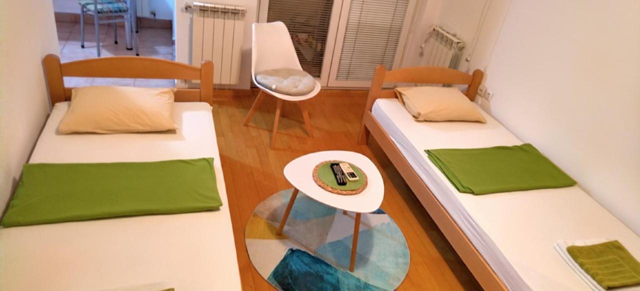 Jani Apartment 2 City Center Скопие Екстериор снимка